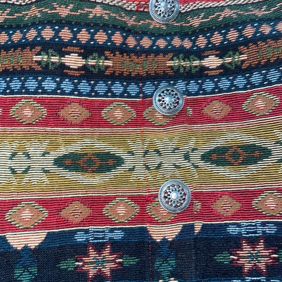 Vintage tapestry wrap skirt - Picture 13 of 13